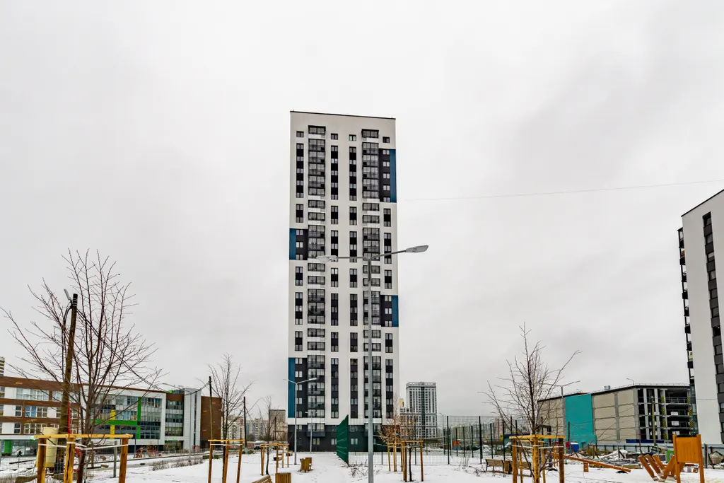 Студия в современном районе в современном районе