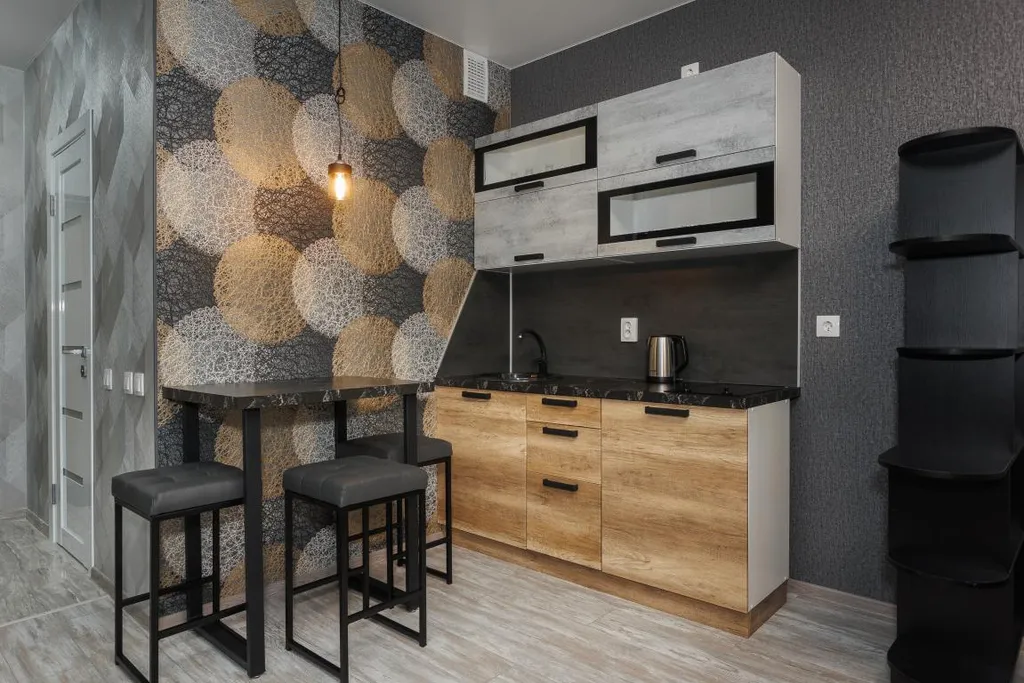 Студия с видом на город