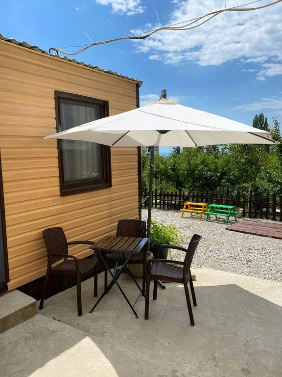 Уютный домик с видом на горы