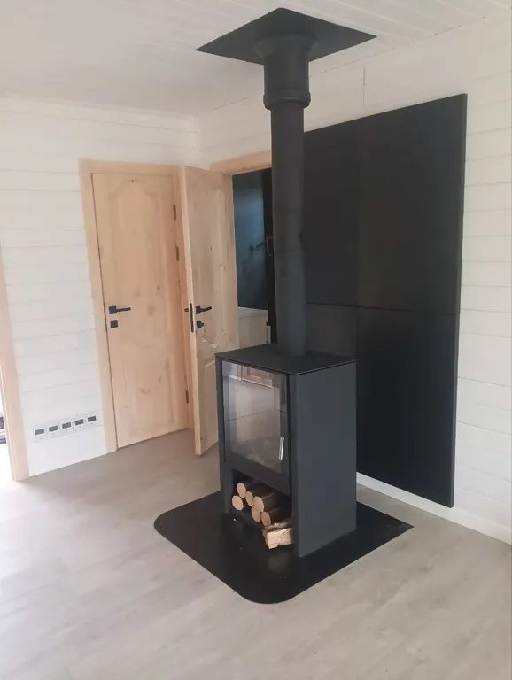 Дом с сауной и камином у леса в Карелии