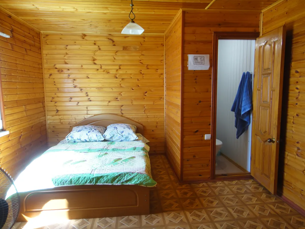 Квартира Комната — аренда посуточно в Лоо