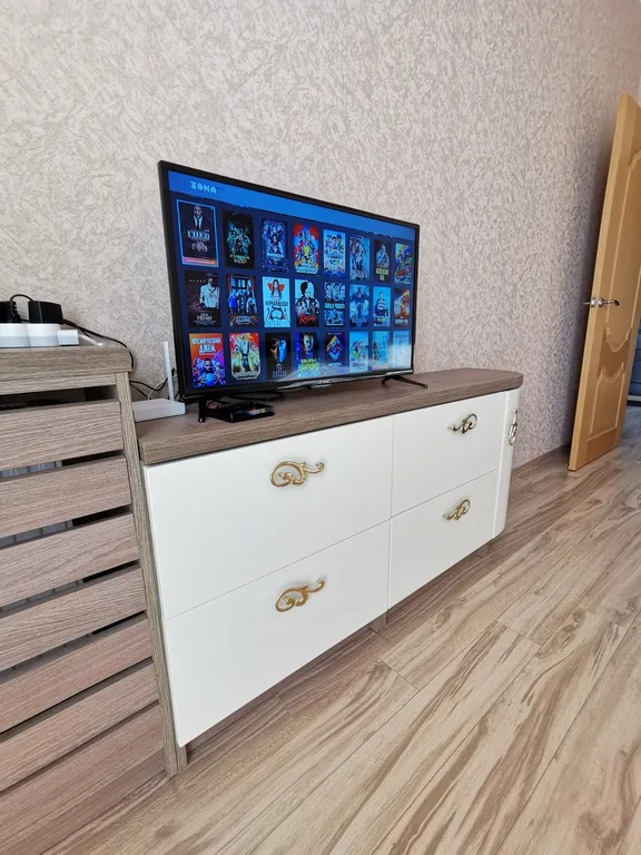 Уютная квартира с панорамными окнами близко к центру