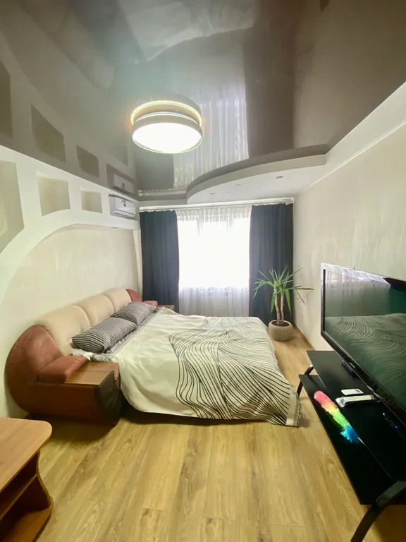 Отличная 2-комнатная квартира в центре, море рядом