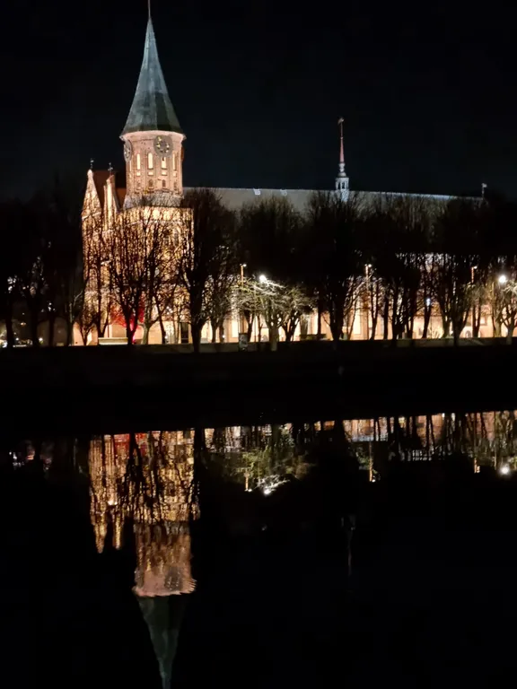 Квартира Уютная квартира в 7 минутах хотьбы до Рыбной деревни и Южного вокзала — Калининград