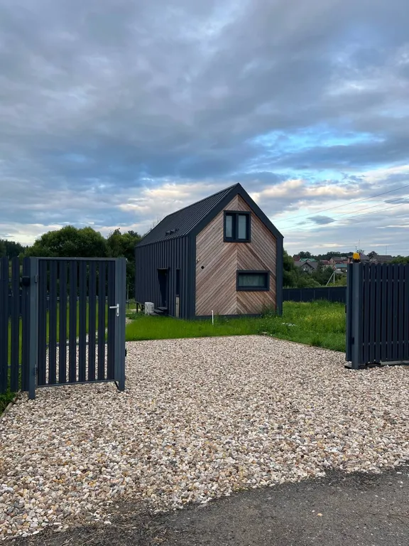 Уютный дом барн у водохранилища