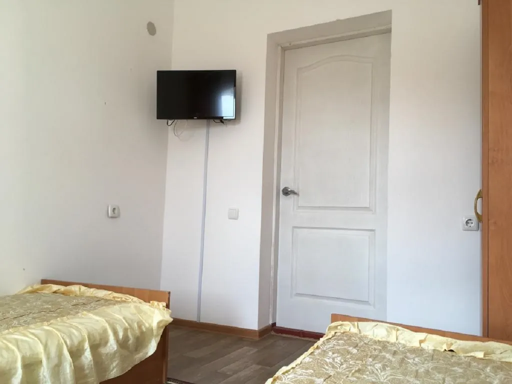 4-комнатная Квартира