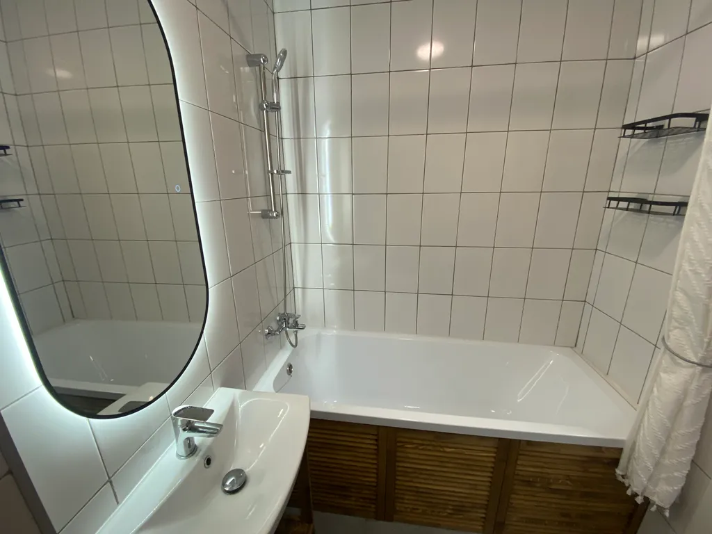 Красивая евродвушка в новом самолете