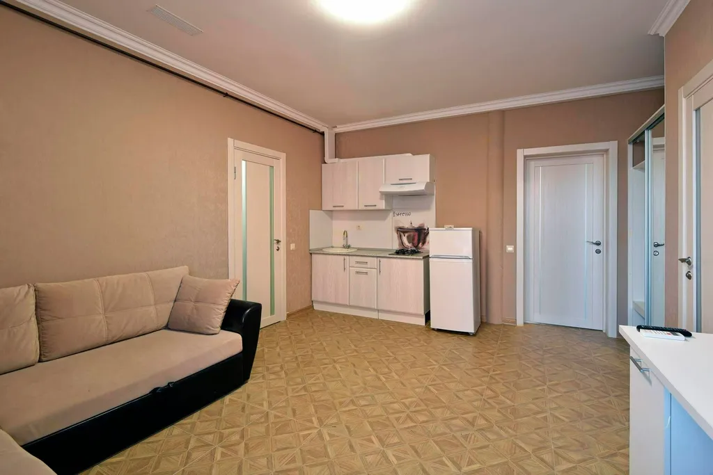 Уютный двухкомнатный семейный номер на первом этаже