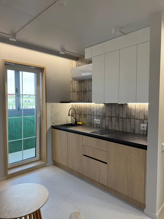 Новая студия с дизайнерским ремонтом в центре