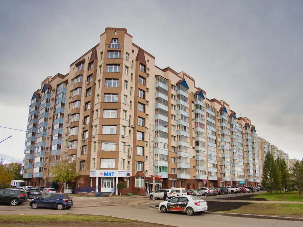 Видовая квартира возле ТРЦ Планета