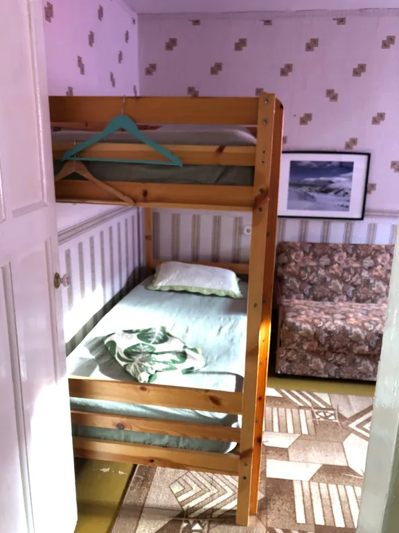 Комфортная трешка c видом на гору Кукис рядом с Тирвасом