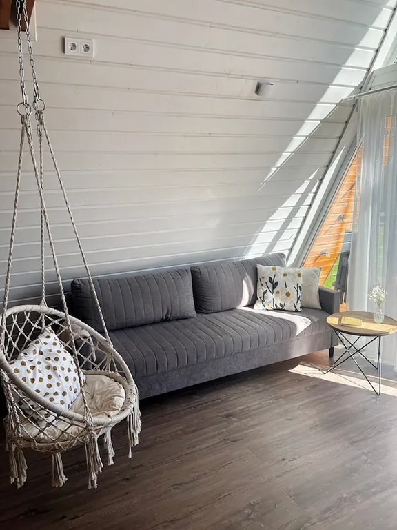 Дом с купелью и Беней