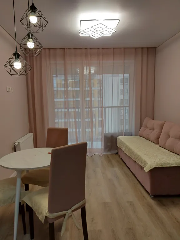 Уютная квартира в квартале Новин