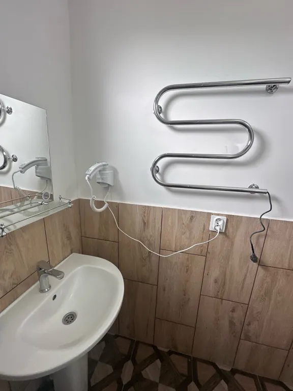 Квартира Двухкомнатная квартира с балконом — Сухум