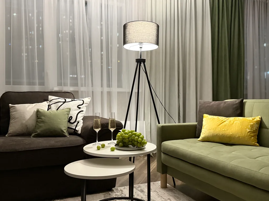 Двушка на 7 человек у нового ЛДС Сибирь-арена