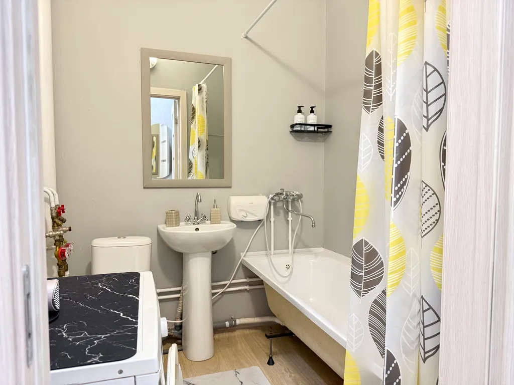 Квартира Отличная однокомнатная квартира рядом с набережной — Красноярск