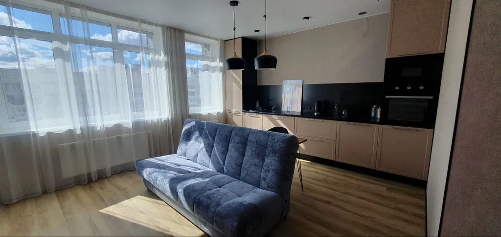 Уютная квартира в ЖК бизнес-класса Премьер — аренда посуточно в Пермь