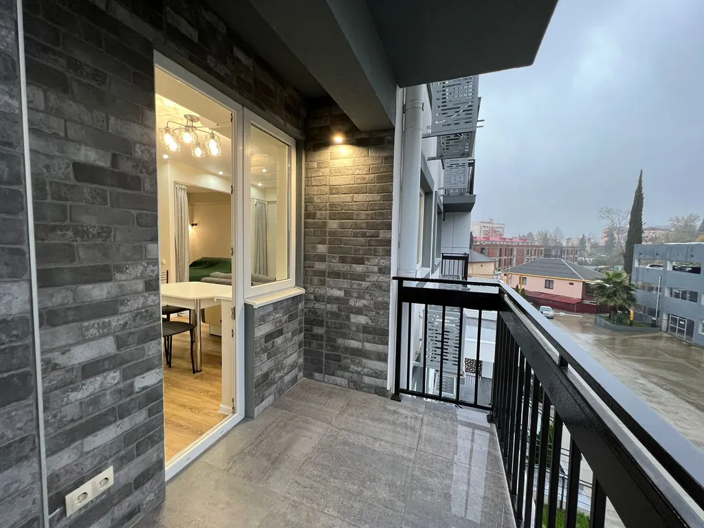 Адлер, ул.Дачная, новая квартира 2шка студия, ровное место, все рядом