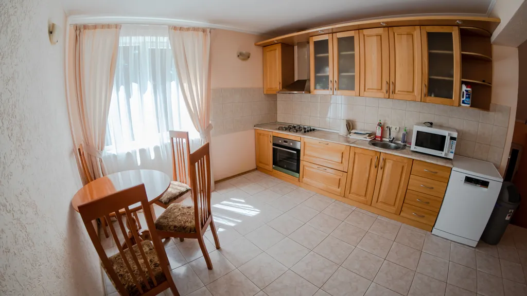 Дом у моря с бассейном