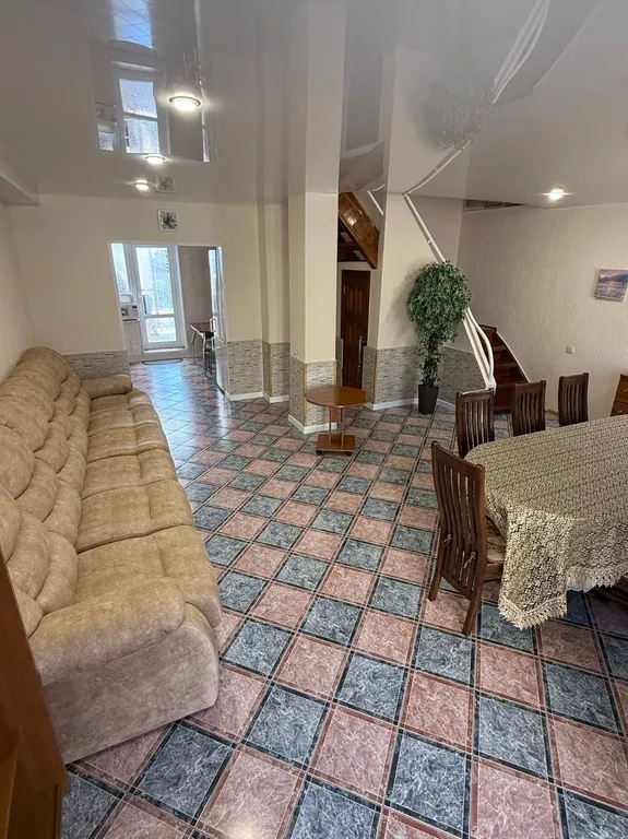 Коттедж Импульс №2 — аренда посуточно в Ольгинка