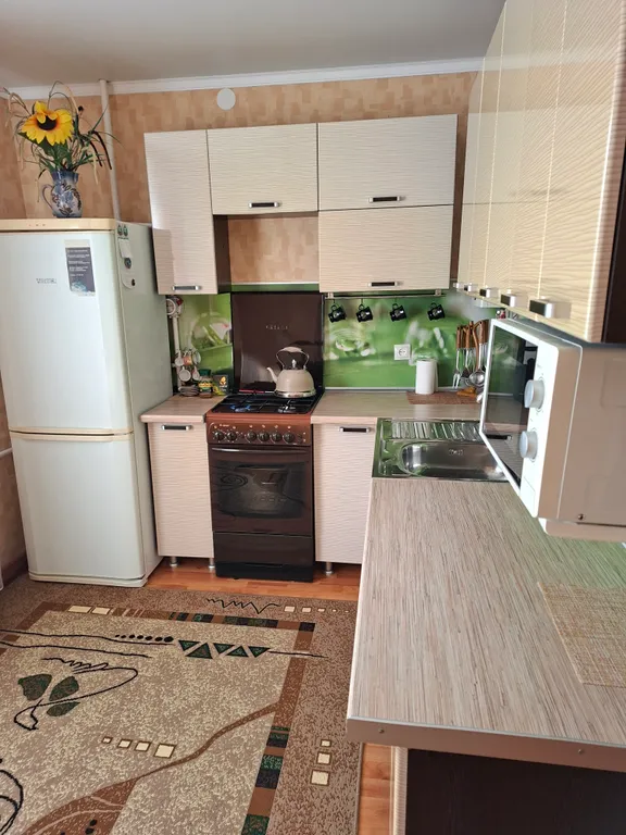 Уютная квартира в тихом микрорайоне.