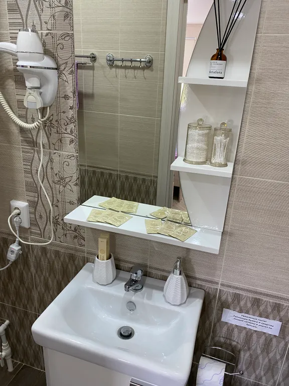 Коттедж Уютный 3-местный домик ДеЛюкс — Вервековка