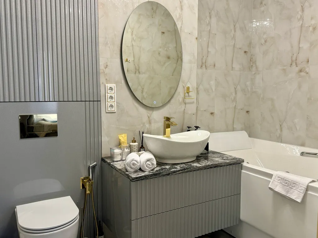 Comfort & Relax Home at Tsarskaya Ploshchad nice  view of the city