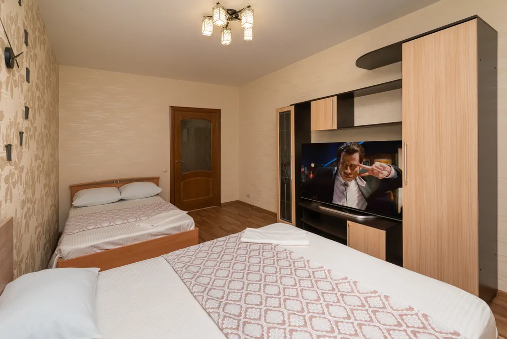 Просторная однокомнатная квартира в центре в современном элитном доме