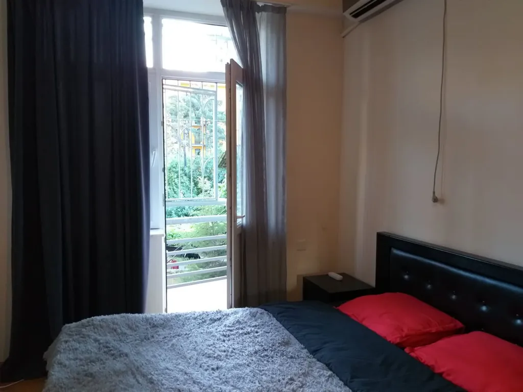 4-комнатная Квартира