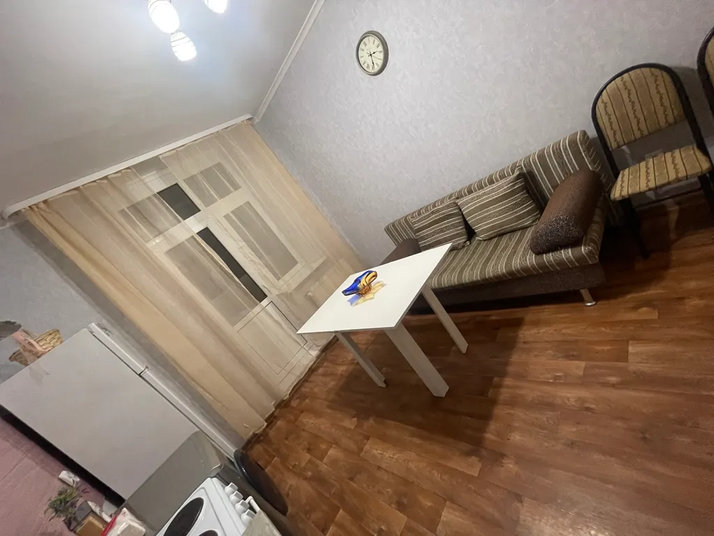 Однокомнатная квартира рядом с парком и стадионом Галицкого