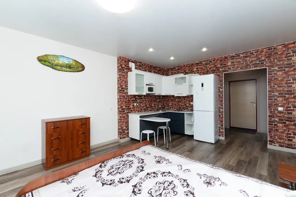 Уютная квартира-студия в центре города у ТЦ Галерея рядом метро — аренда посуточно в Новосибирск