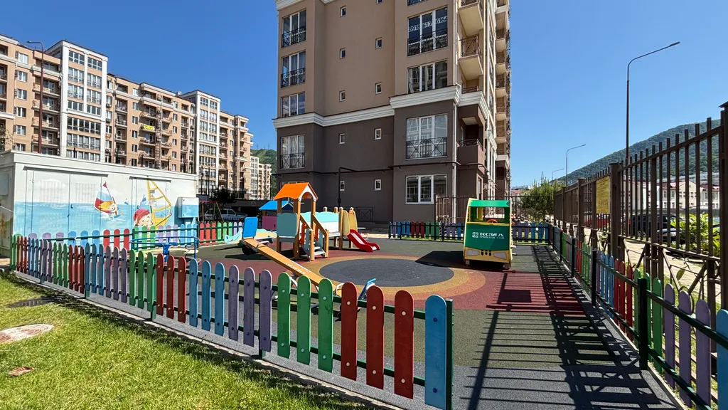 Новая студия с видом на море