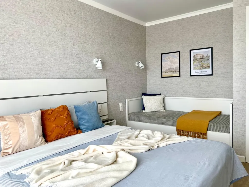 Стильный белоснежный апартамент в центре города, бесконтактный заезд