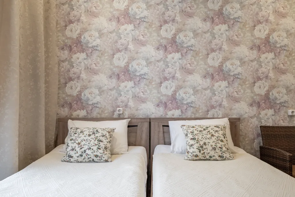 Небольшой апартамент у Дендрария и Цирка с раздельными кроватями