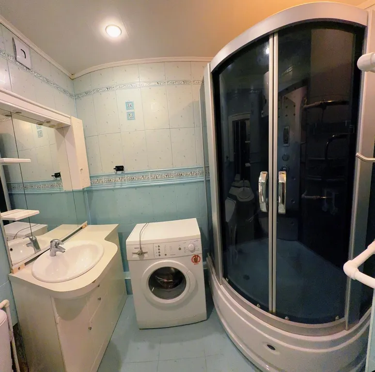 Прекрасная трешка в самом центре Твери на набережной