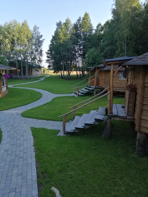 Уютное бунгало в парк-усадьбе Вишня