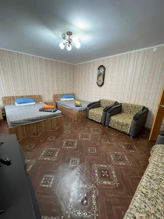 Комфортная двухкомнатная квартира в центре — аренда посуточно в Зубова Поляна