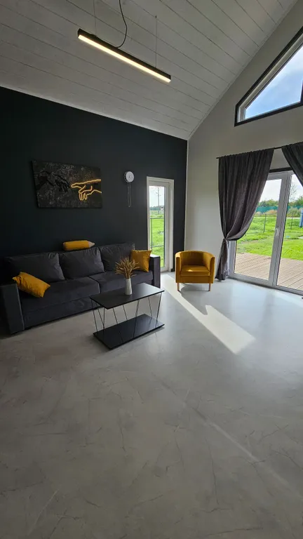 Коттедж Уютный полевой домик — Луга