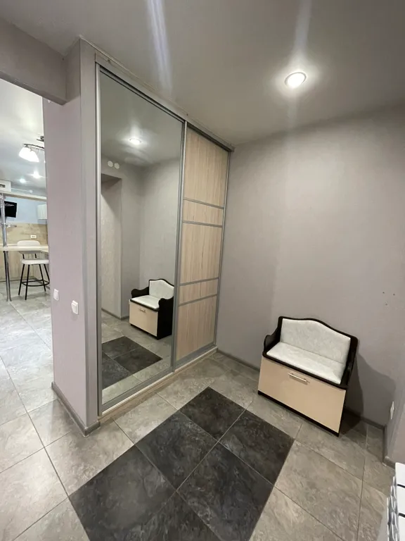 Евро-двухкомнатная с отдельным входом