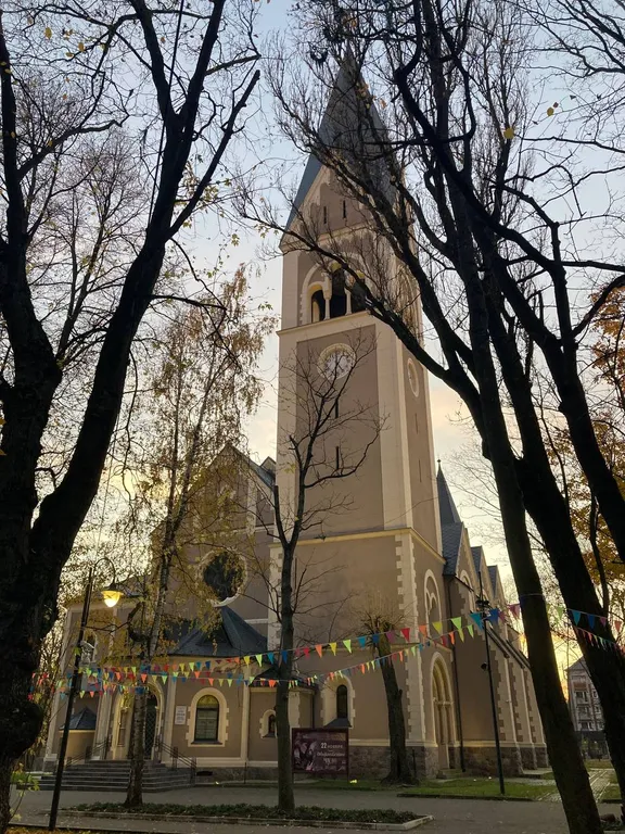 Квартира Квартира Студия Амалиенау-Адальберт с камином — Калининград