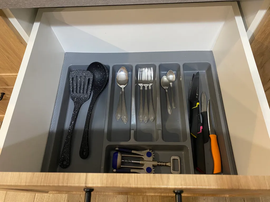 Квартира-студия с новым дизайнерским ремонтов в новом доме