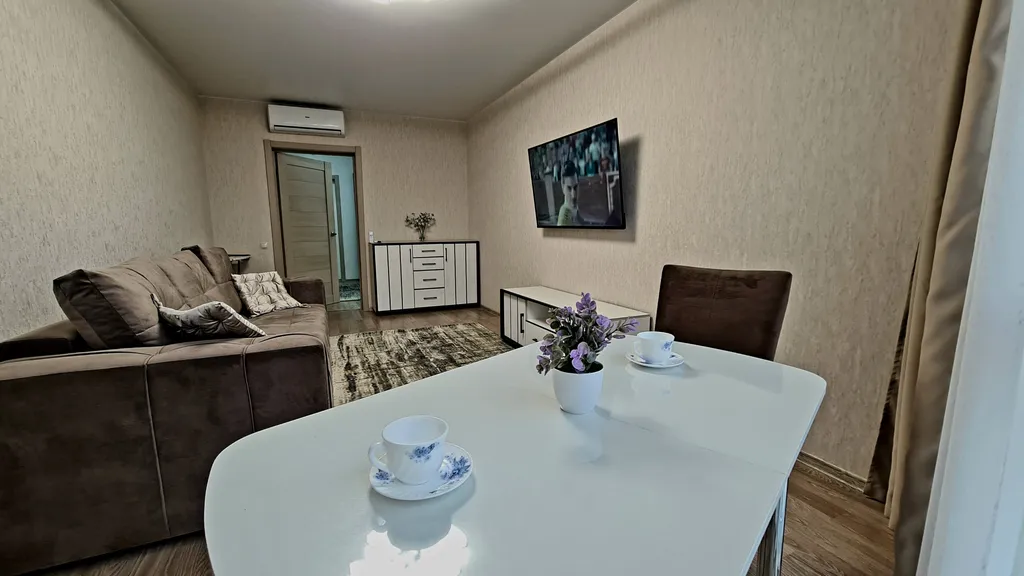 Квартира Двухкомнатная квартира с видом на море. — Адлер