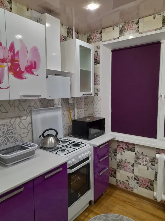 Чистая квартира после свежего ремонта — аренда посуточно в Кировск