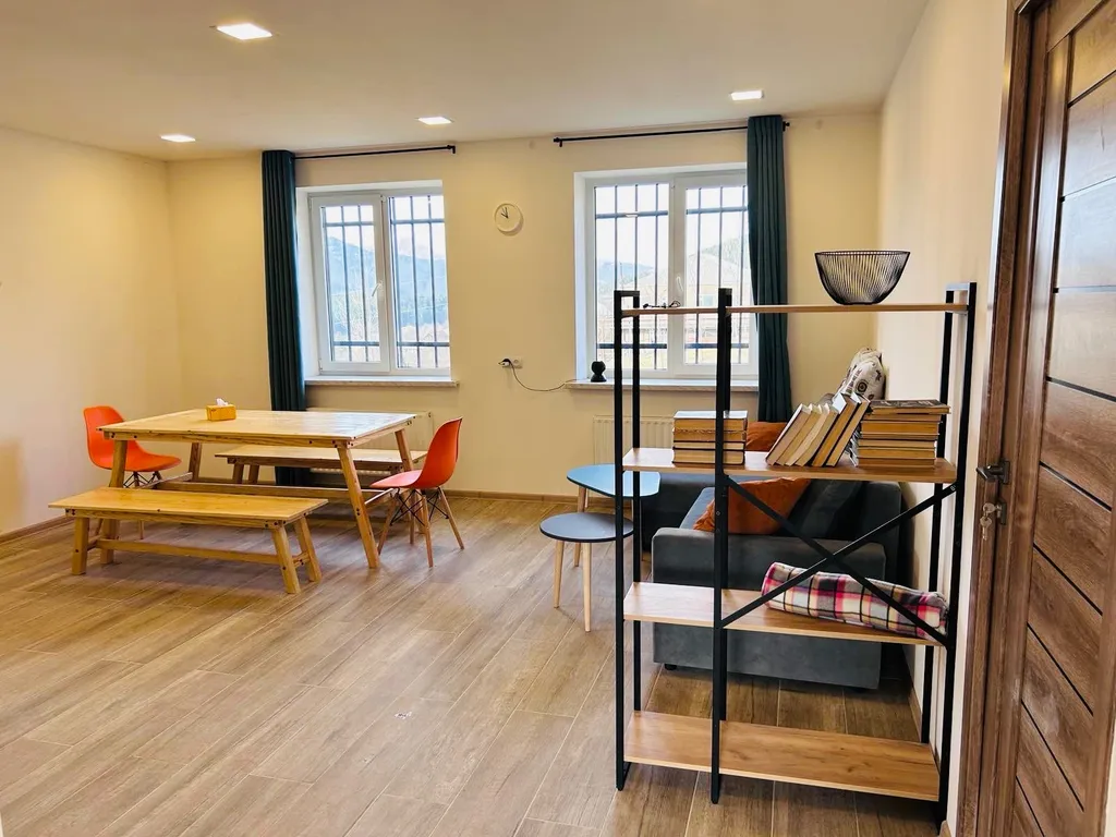 4-комнатный Дом