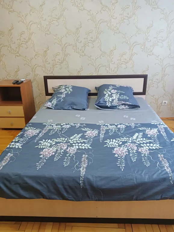 Уютная 2-х комнатная квартира в военном городке 1 этаж недалеко от М4 — аренда посуточно в Богучар