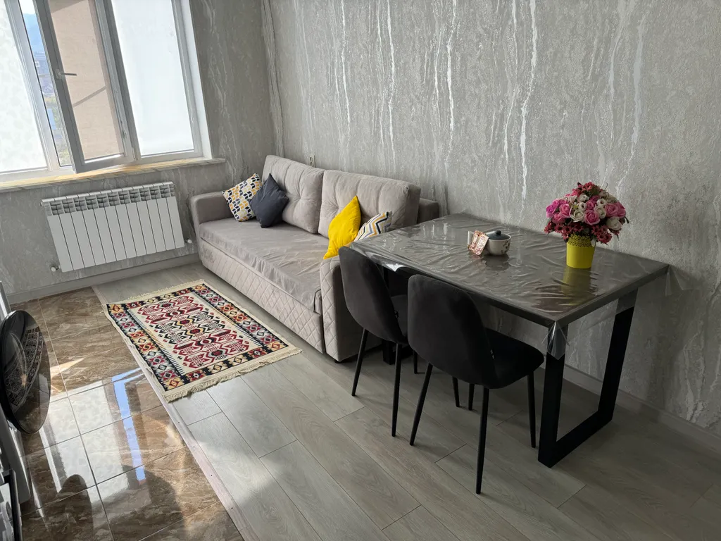 Квартира Уютная однокомнатная квартира со свежим ремонтом — Махачкала