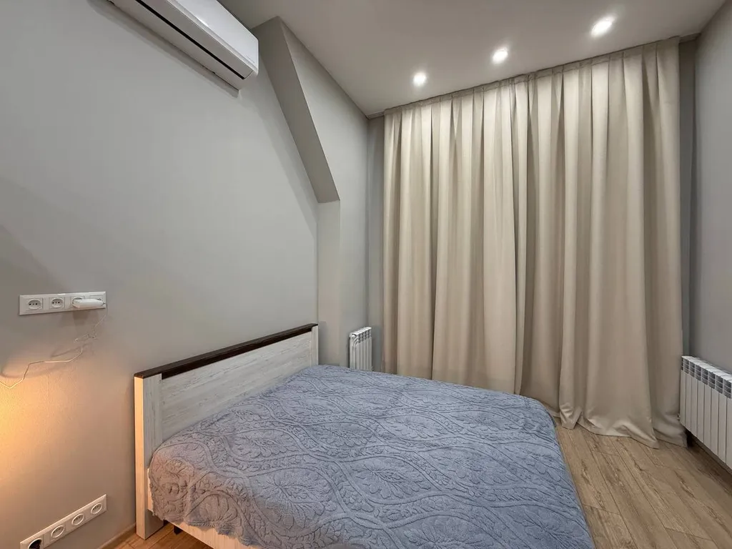 Leonardo apt with a sunset view