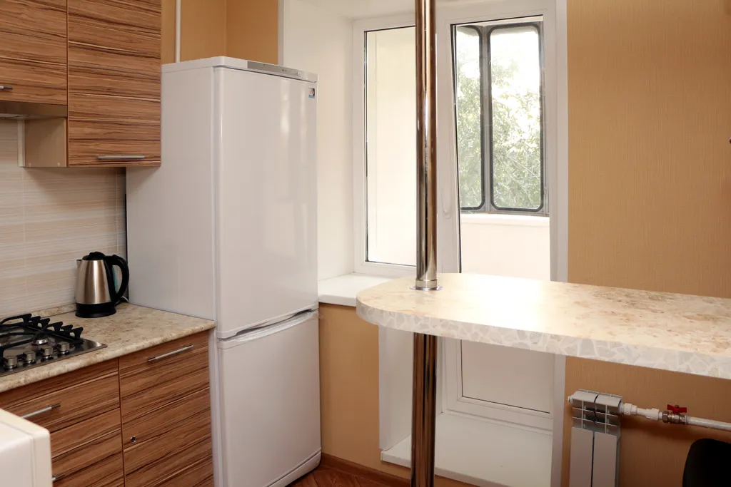 Однушка с балконом и кондиционером в центре