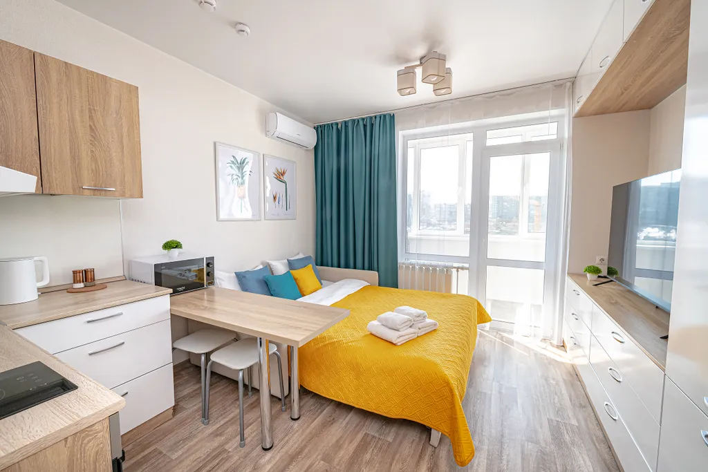 Солнечная квартира-студия