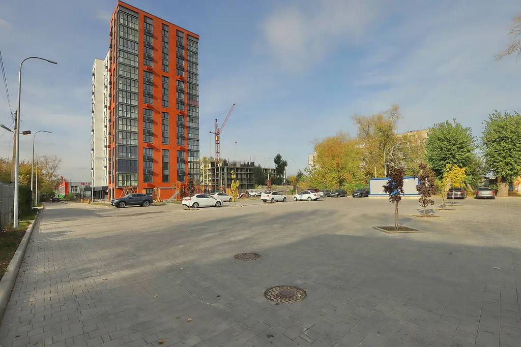 Апартаменты в центре с паркингом